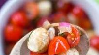 Tomato & Mozzarella Salad Tomato & Mozzarella Salad