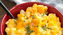 Slow Cooker Cheesy Potatoes with Caramelized Onion and Bacon Slow Cooker Cheesy Potatoes with Caramelized Onion and Bacon