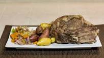 How to Cook a Prime Rib Roast in a Crock-Pot With Vegetables | LIVESTRONG.COM How to Cook a Prime Rib Roast in a Crock-Pot With Vegetables | LIVESTRONG.COM