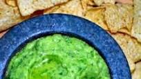 Guasacaca (Venezuelan Guacamole) Guasacaca (Venezuelan Guacamole)