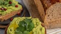 Spinat-Hummus - Cremig und Gesund Spinat-Hummus - Cremig und Gesund