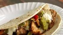 Simple Slowcooker Steak and Chicken Fajitas Simple Slowcooker Steak and Chicken Fajitas