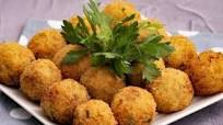Salmon and potato balls: the recipe for quick and tempting croquettes - Special food - Appetizer Salmon and potato balls: the recipe for quick and tempting croquettes - Special food - Appetizer