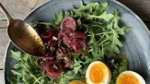 Creamed Spinach Breakfast with Jammy Eggs (Whole30) Creamed Spinach Breakfast with Jammy Eggs (Whole30)