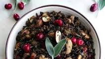 Vegan Mushroom and Cranberry Wild Rice Pilaf Vegan Mushroom and Cranberry Wild Rice Pilaf