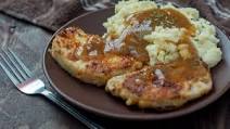 Pan-Fried Pork with Brown Gravy Pan-Fried Pork with Brown Gravy