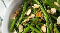 Healthy Green Bean with Almonds and Garlic Healthy Green Bean with Almonds and Garlic