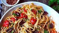 Spaghetti Puttanesca Spaghetti Puttanesca