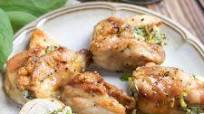 Stuffed Chicken Thighs with Spinach and Cream Cheese Stuffed Chicken Thighs with Spinach and Cream Cheese