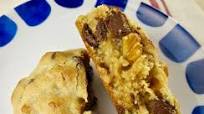 Levain Bakery Style Chocolate Chip Cookies Levain Bakery Style Chocolate Chip Cookies