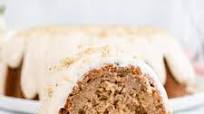 Easy & Moist Carrot Cake Bundt Cake (Cake Mix Based) Easy & Moist Carrot Cake Bundt Cake (Cake Mix Based)