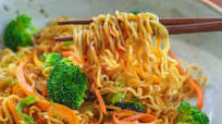 Easy 10-Minute Veggie Ramen with Mirin Easy 10-Minute Veggie Ramen with Mirin
