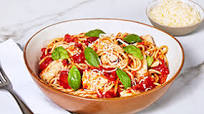 Chicken and Tomato Pasta Chicken and Tomato Pasta