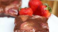 Chocolate Covered Strawberry Nutella Brownies Chocolate Covered Strawberry Nutella Brownies