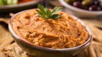 Roasted Pepper and Bean Hummus Roasted Pepper and Bean Hummus