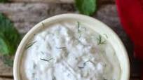 Easy Tzatziki Sauce Easy Tzatziki Sauce