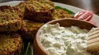 Vegan Tzatziki - no yoghurt Vegan Tzatziki - no yoghurt