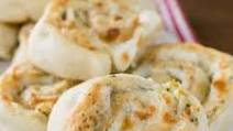 Chicken and Broccoli Pizza Rolls Chicken and Broccoli Pizza Rolls
