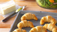Garlic-Cheese Crescent Rolls Garlic-Cheese Crescent Rolls
