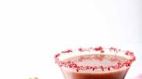 Skinny Chocolate-Covered Strawberry Martinis Skinny Chocolate-Covered Strawberry Martinis