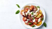 Caprese Salad with Oregano White Balsamic Vinegar Caprese Salad with Oregano White Balsamic Vinegar
