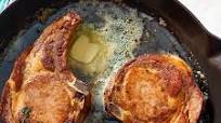 How To Make Easy Pan-Fried Pork Chops How To Make Easy Pan-Fried Pork Chops