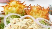 Keto Friendly Tuna Cesar Salad with Parmesan Crisps Chips Keto Friendly Tuna Cesar Salad with Parmesan Crisps Chips