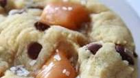 Salted Caramel Chocolate Chip Cookies Salted Caramel Chocolate Chip Cookies