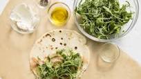 Prosciutto, Arugula and Ricotta Piadine Filling Prosciutto, Arugula and Ricotta Piadine Filling
