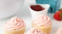 Strawberry Buttercream Frosting Strawberry Buttercream Frosting