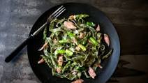 Fettuccine With Asparagus and Smoked Salmon Fettuccine With Asparagus and Smoked Salmon