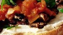Beef bruschetta with goat cheese Beef bruschetta with goat cheese