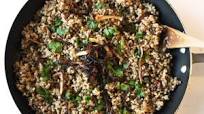 One-Pot Mujadara (Syrian Bulgur and Lentils) with Cucumber Mint Yogurt (Vegan) One-Pot Mujadara (Syrian Bulgur and Lentils) with Cucumber Mint Yogurt (Vegan)