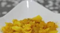 Slow Cooker or Stove Top Potato Cauliflower Curry (Aloo Gobi) Slow Cooker or Stove Top Potato Cauliflower Curry (Aloo Gobi)