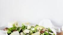 Granny Smith Salad with Blue Cheese and Pecans Granny Smith Salad with Blue Cheese and Pecans