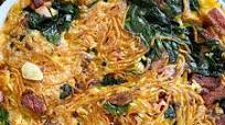 Crispy Ramen Omelet with Spinach and Spam Crispy Ramen Omelet with Spinach and Spam