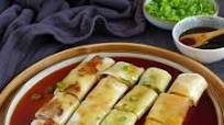 Cheung Fun, Steamed Rice Noodle Rolls (肠粉) Cheung Fun, Steamed Rice Noodle Rolls (肠粉)