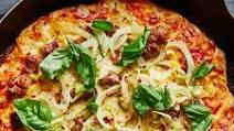 Cast-Iron Pizza with Fennel and Sausage Cast-Iron Pizza with Fennel and Sausage