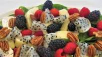 Dragon Fruit, Pear & Spinach Salad Dragon Fruit, Pear & Spinach Salad