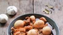 Pork Adobo (Filipino Stewed Pork Belly w/ Eggs) Pork Adobo (Filipino Stewed Pork Belly w/ Eggs)