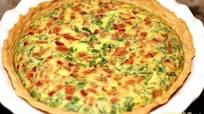 Cheesy Bacon, Kale & Spinach Quiche Cheesy Bacon, Kale & Spinach Quiche