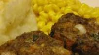 Blue Cheese, Spinach Meat Loaf Muffins Blue Cheese, Spinach Meat Loaf Muffins