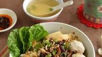 Bak Chor Mee (肉脞面), a very Singaporean Bowl of Noodles Bak Chor Mee (肉脞面), a very Singaporean Bowl of Noodles