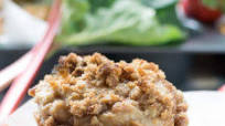 Double Streusel Strawberry Rhubarb Muffins Double Streusel Strawberry Rhubarb Muffins