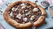 Chocolate, mascarpone & hazelnut pizza Chocolate, mascarpone & hazelnut pizza