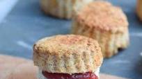 Low FODMAP and gluten-free scones Low FODMAP and gluten-free scones