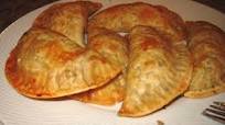 Beef and Fresh Mozzarella Emapanada Recipe Beef and Fresh Mozzarella Emapanada Recipe