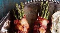 Grilled Bacon-Wrapped Asparagus with Spiced Honey Glaze Grilled Bacon-Wrapped Asparagus with Spiced Honey Glaze