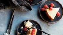 Greek Yogurt Cheesecake Greek Yogurt Cheesecake