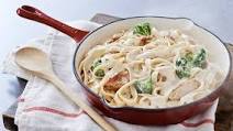 Chicken & Broccoli Alfredo with Fettuccine Chicken & Broccoli Alfredo with Fettuccine